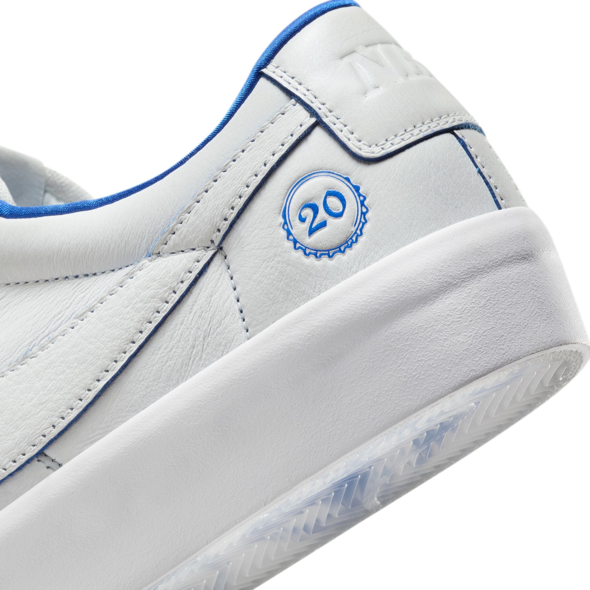 Nike SB - Blazer Low Pro GT Premium