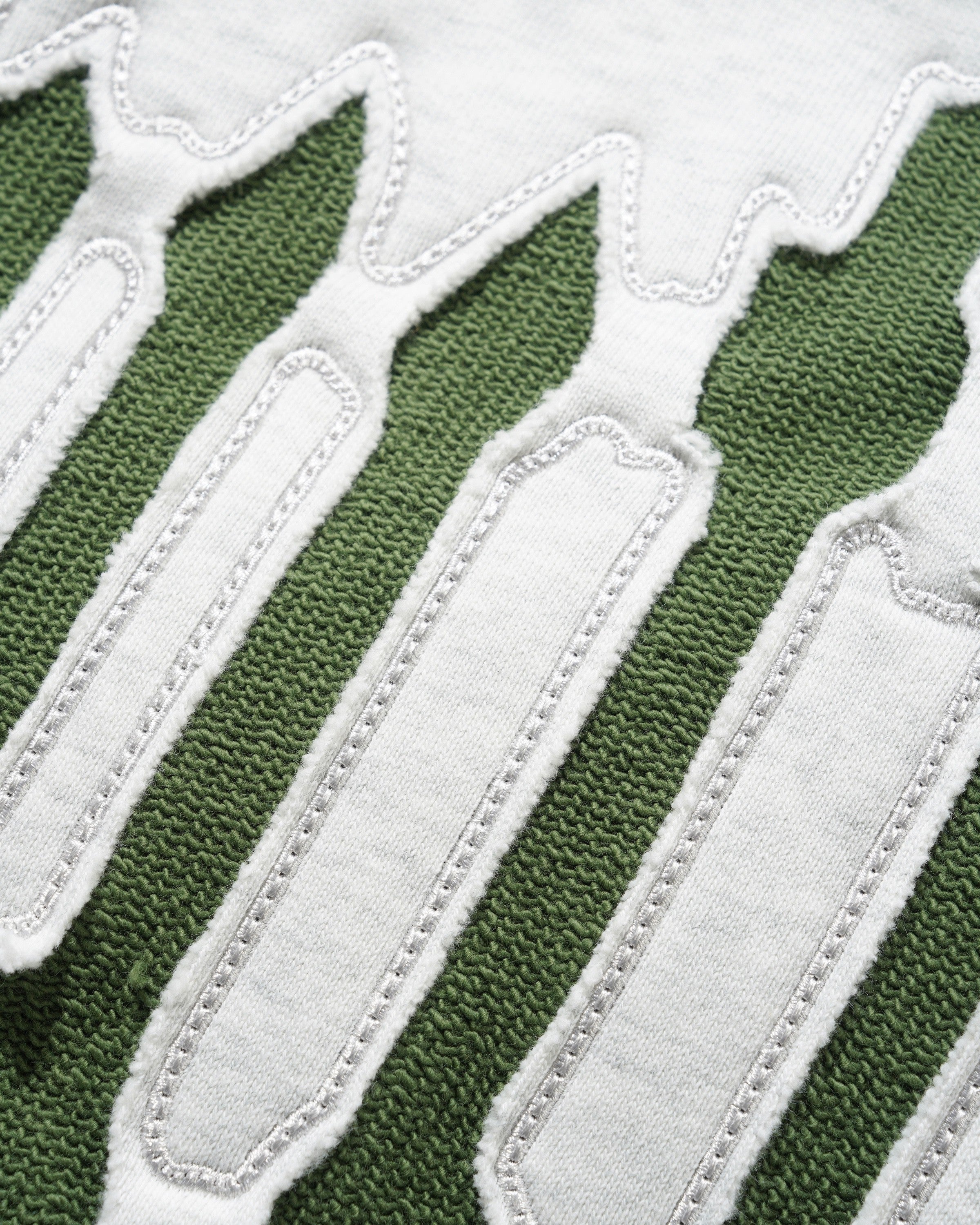 BUTTER - Cut Out Applique Crewneck - Ash