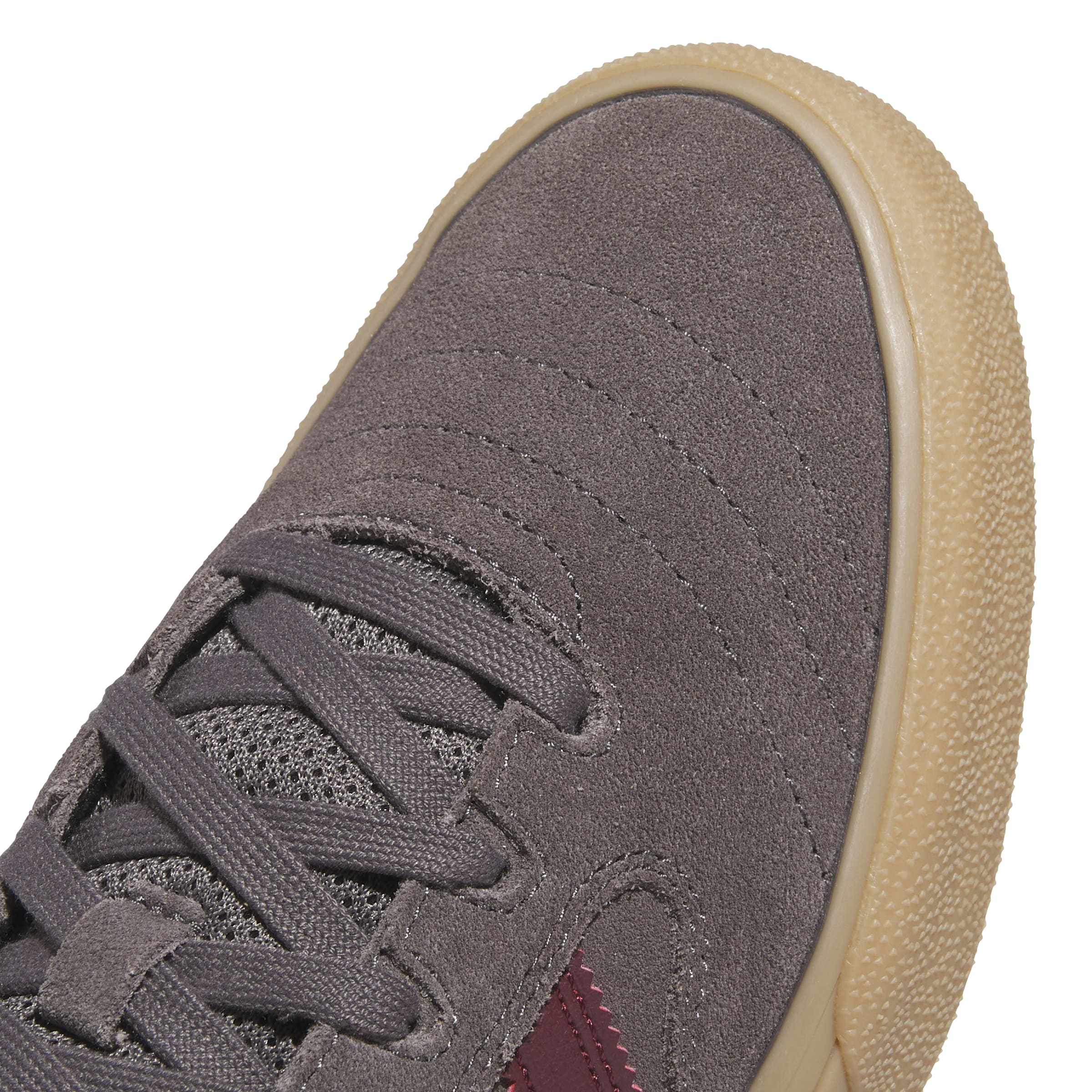 ADIDAS - BUSENITZ VULC II - Charcoal / Shadow Red / Gum
