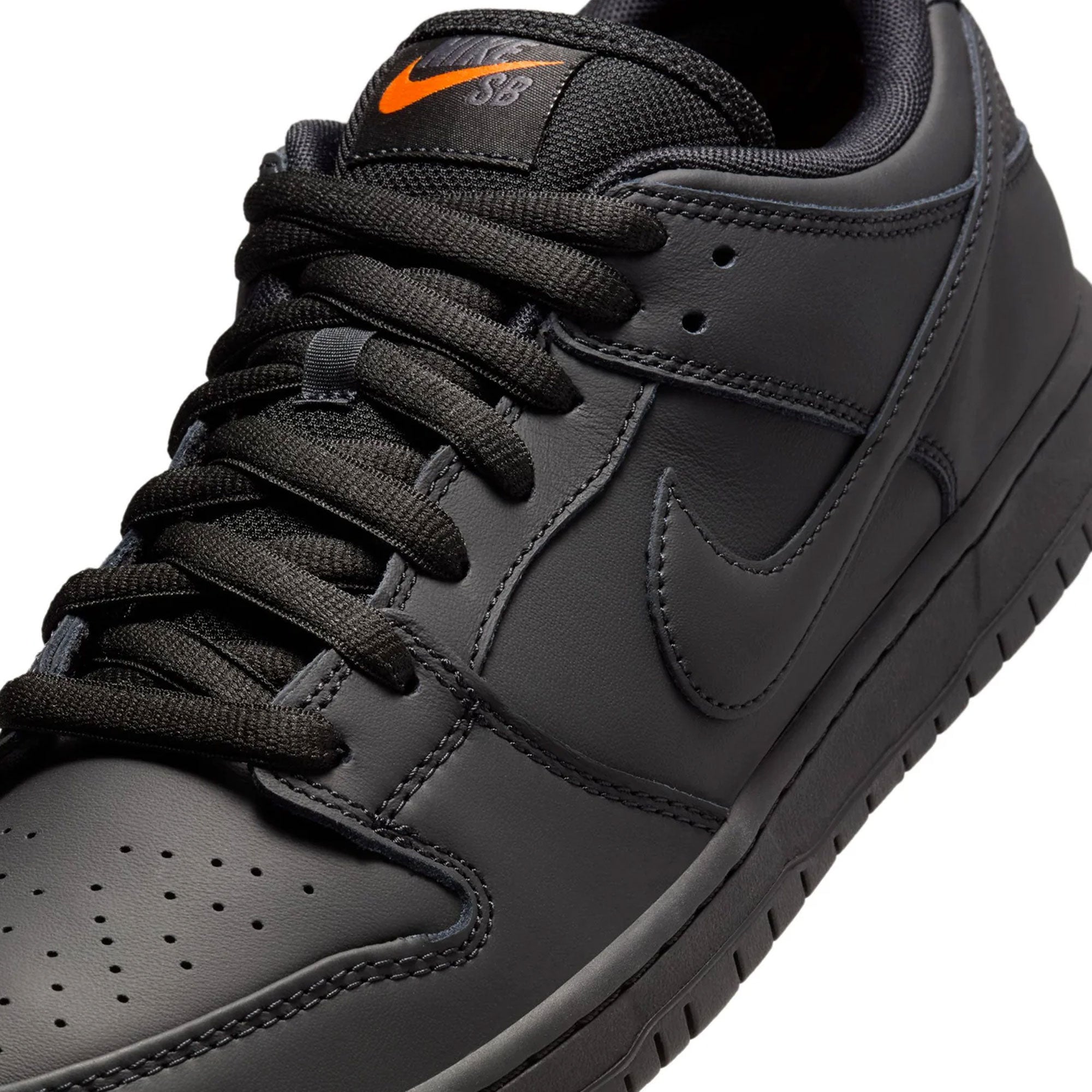 Laplaza-Skate-Shop-DUNK-LOW-ISO-NEGRA-04