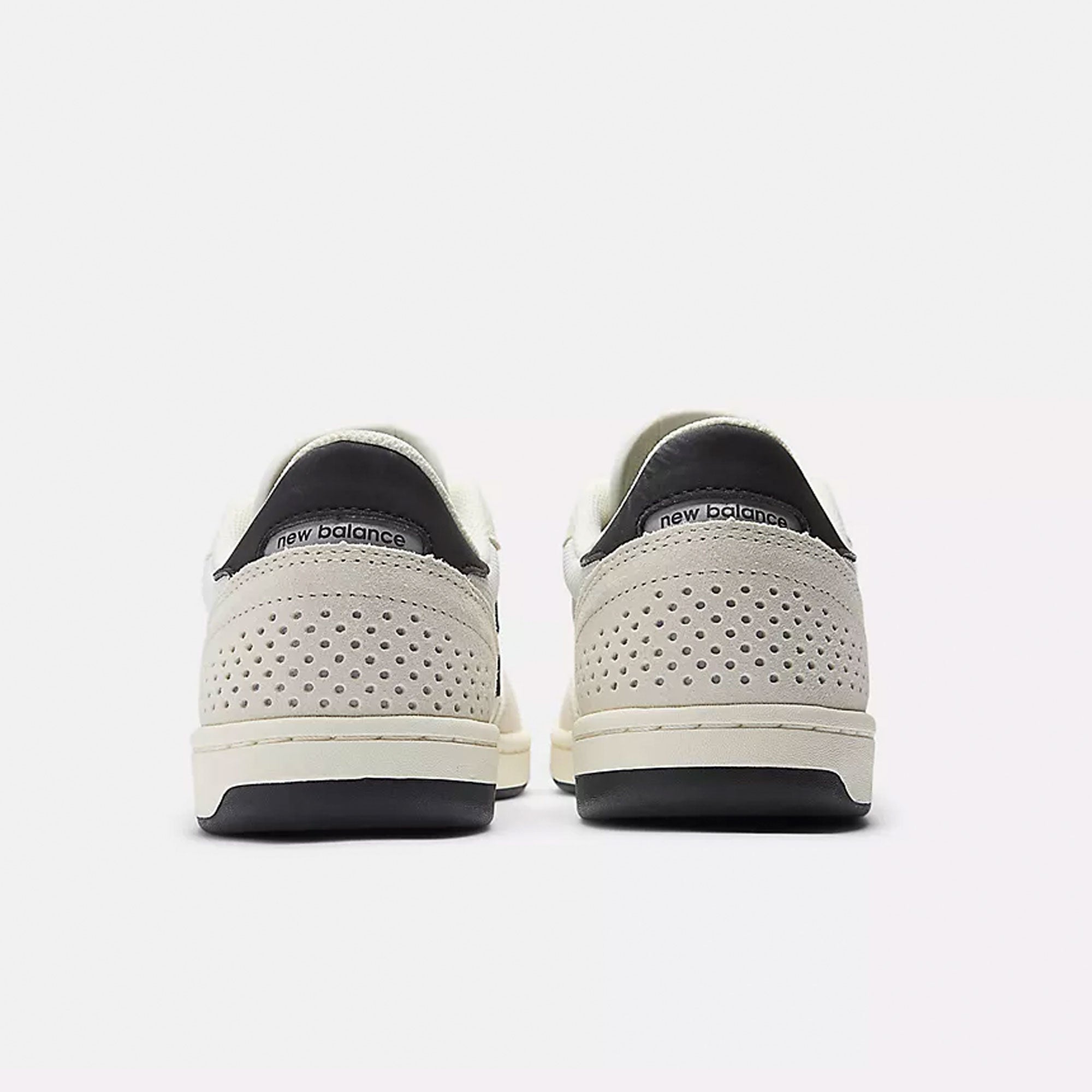 NEW BALANCE - NB Numeric 440 V2 - Sea salt / black