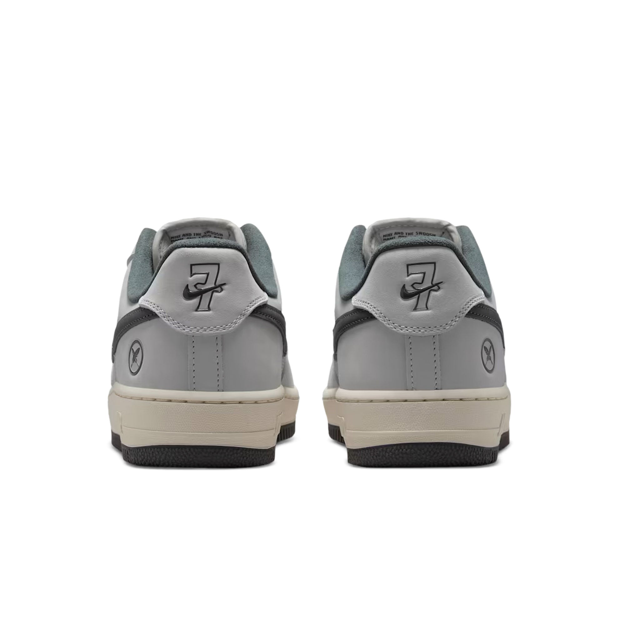 NIKE SB - Air Force 1 x Yuto - Light Bone / Iron Grey