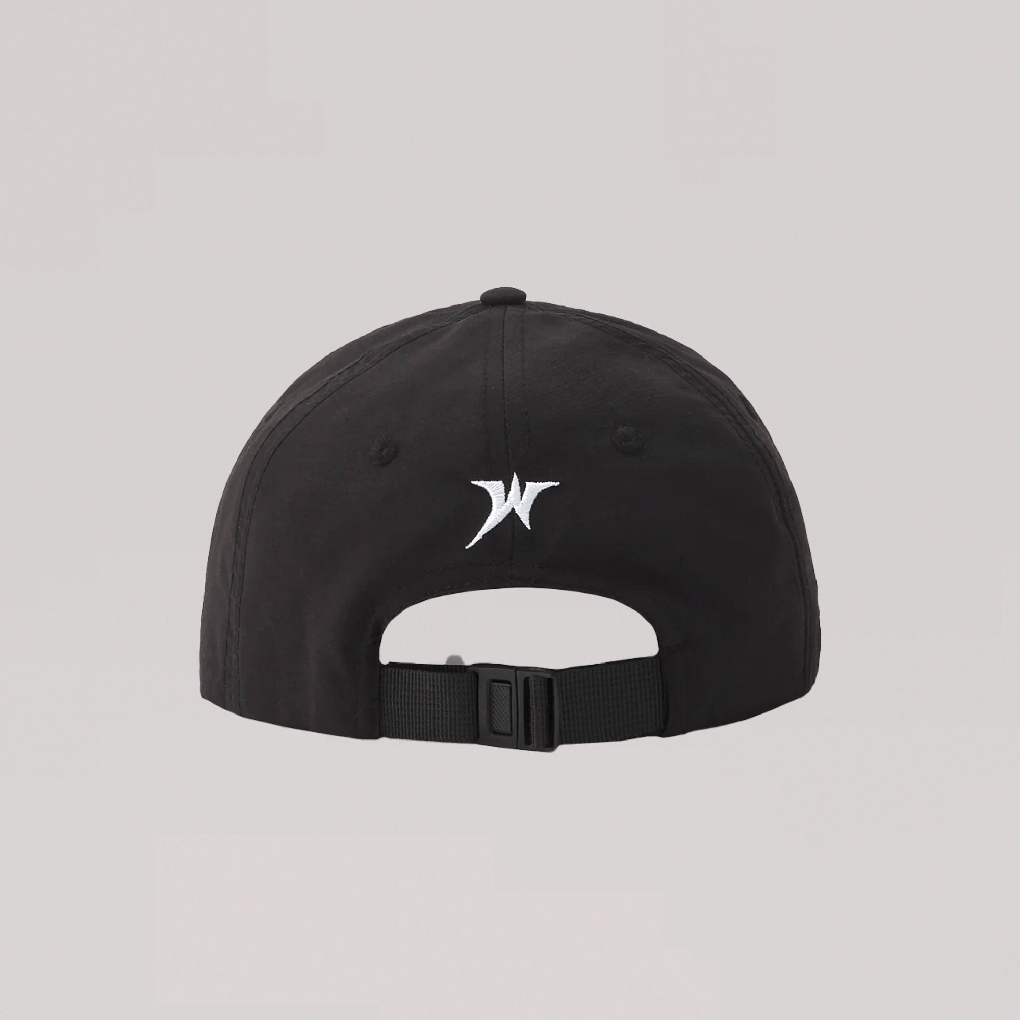 NO SOMOS AMIGOS - GORRA - LA W - NEGRA