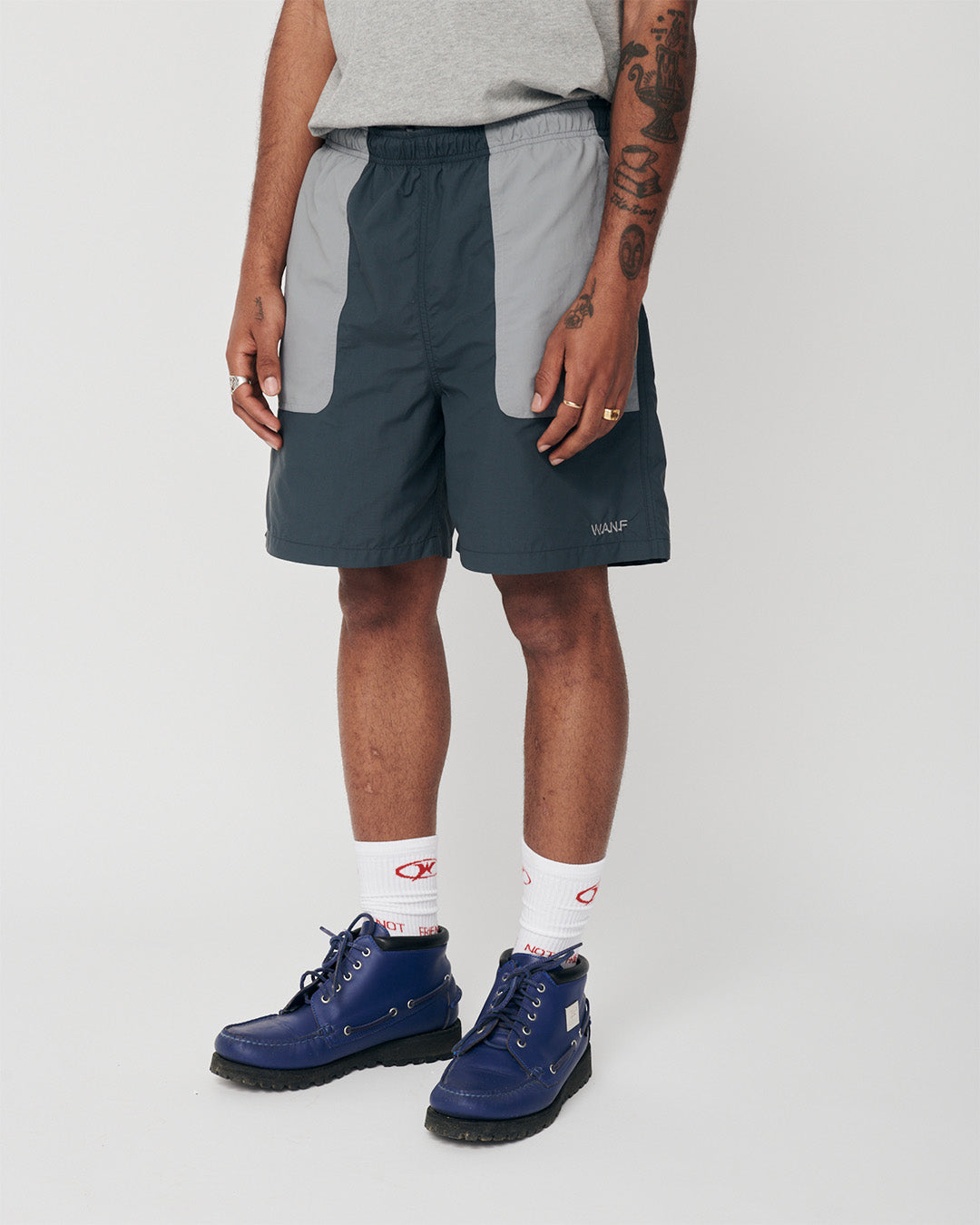 WE ARE NOT FRIENDS - MAINCHI GREY SHORT