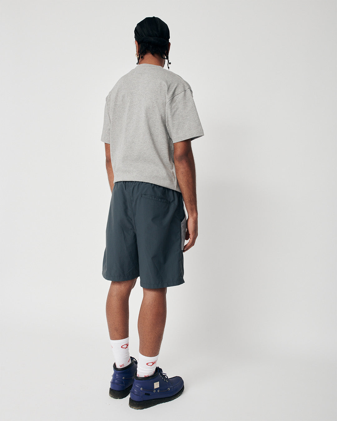 WE ARE NOT FRIENDS - MAINCHI GREY SHORT