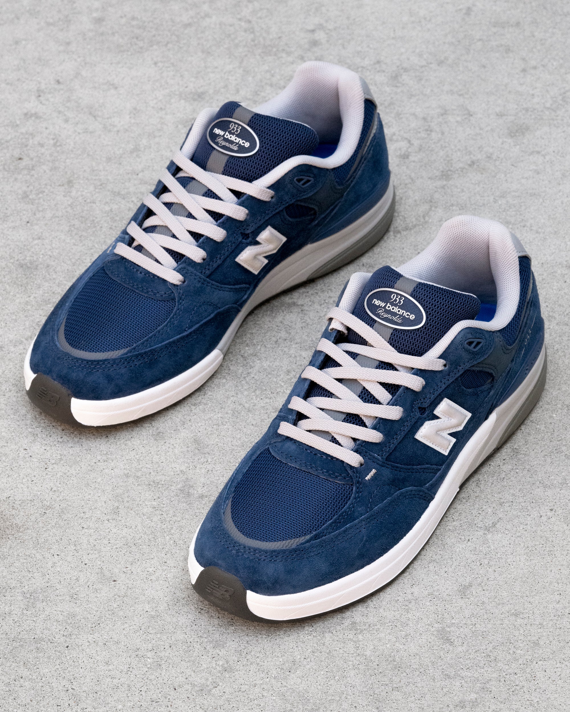 NEW BALANCE - NUMERIC ANDREW REYNOLDS 933 - NAVY/GREY