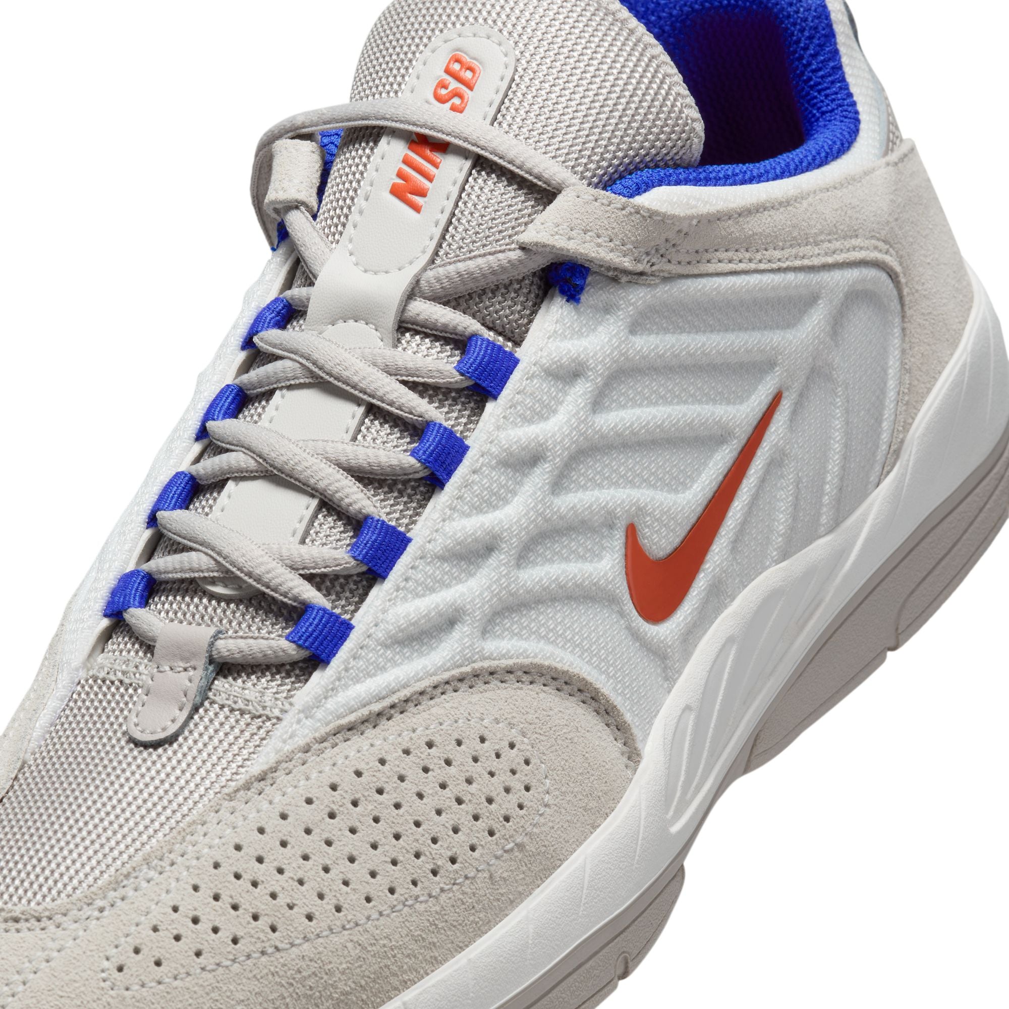 NIKE - VERTEBRAE 102 - BLANCA