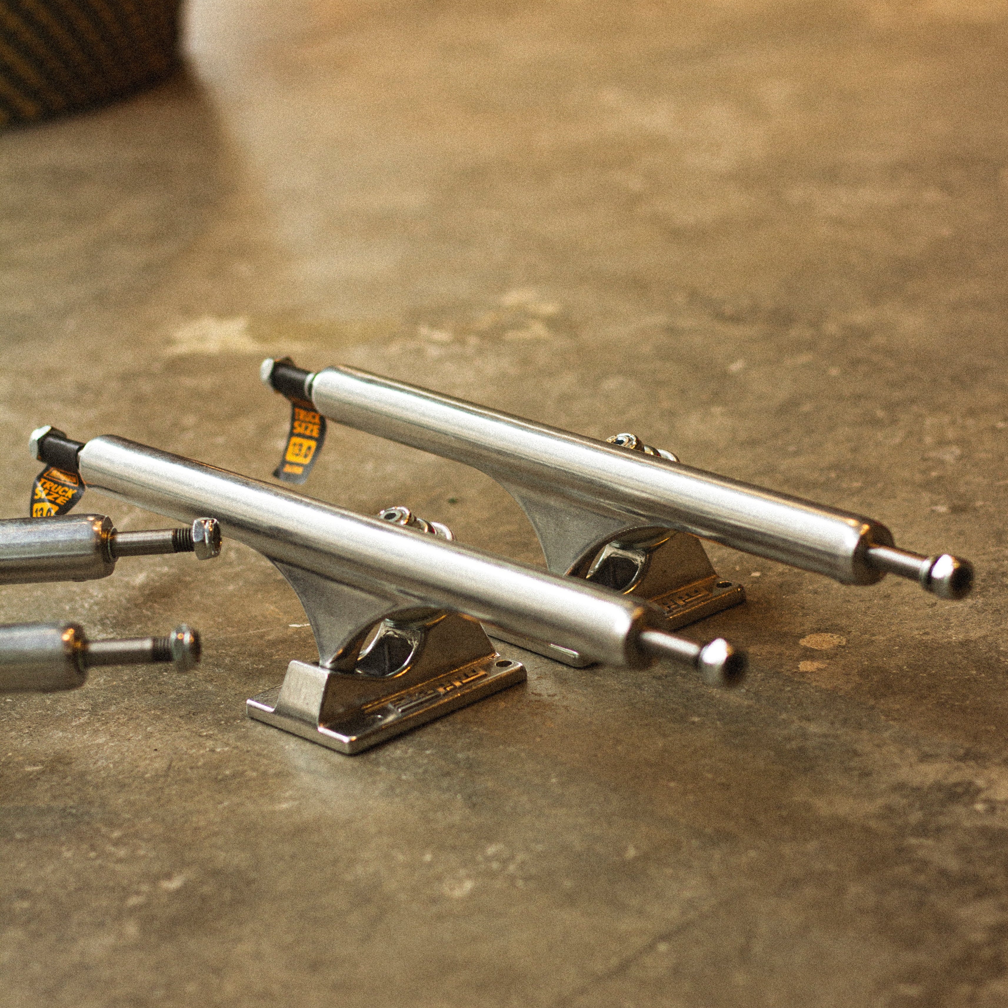 SLAPPY  TRUCKS - ULTRA LOW POLISHED 13.00¨