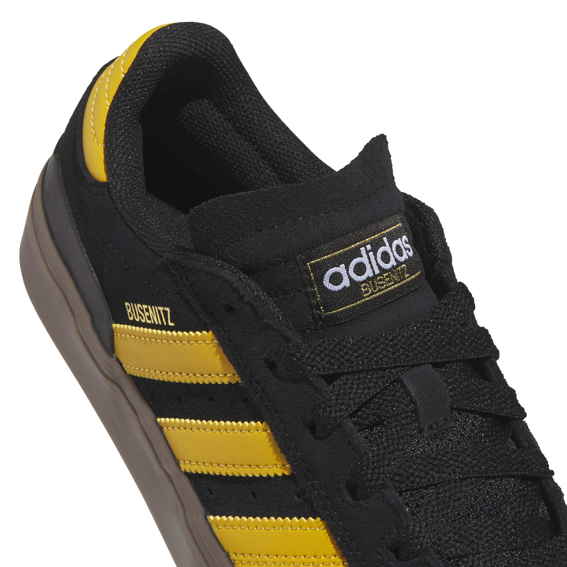 ADIDAS - BUSENITZ VULC II - CBLACK/PREYEL/GUM