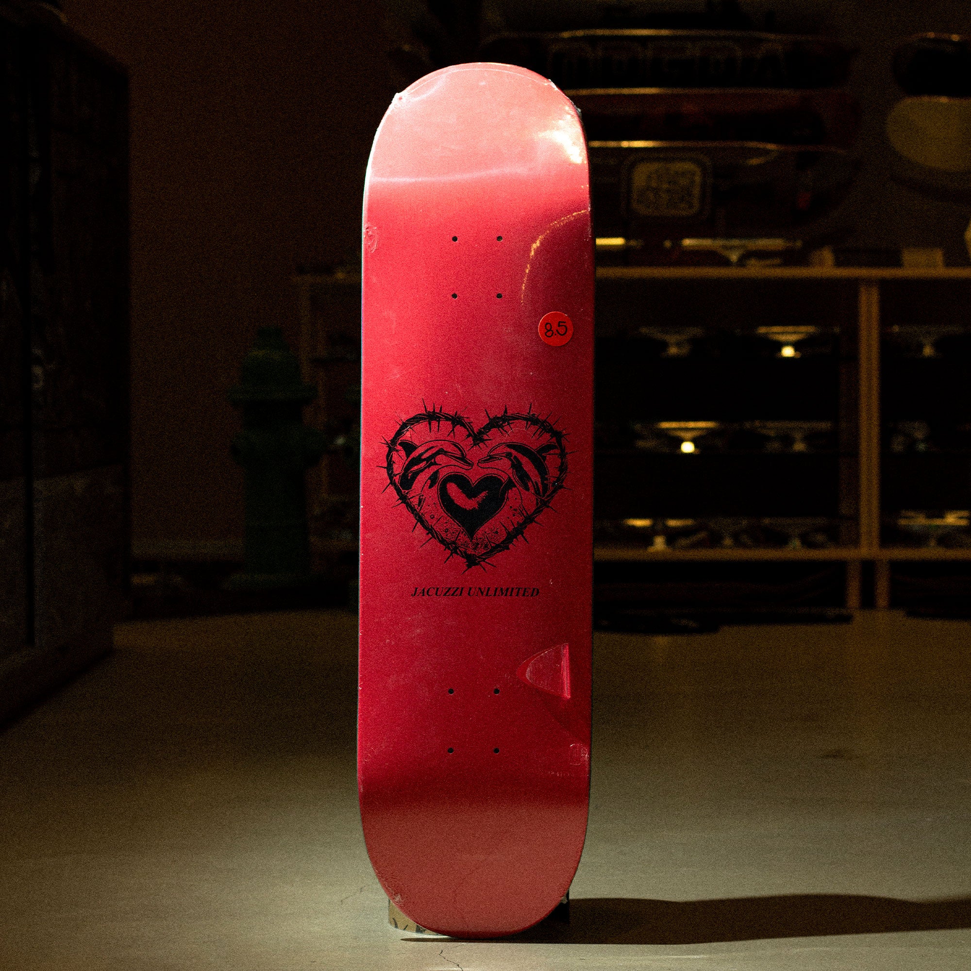 JACUZZI UNLIMITED - Dolphin Logo Deck 8.5