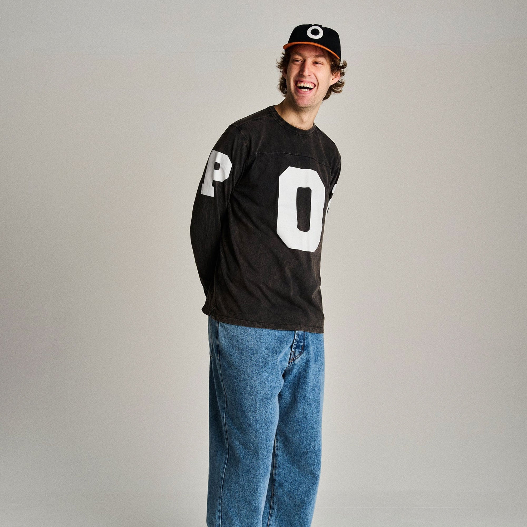 POP TRADING COMPANY - FOOTBALL LONGSLEEVE - BLACK