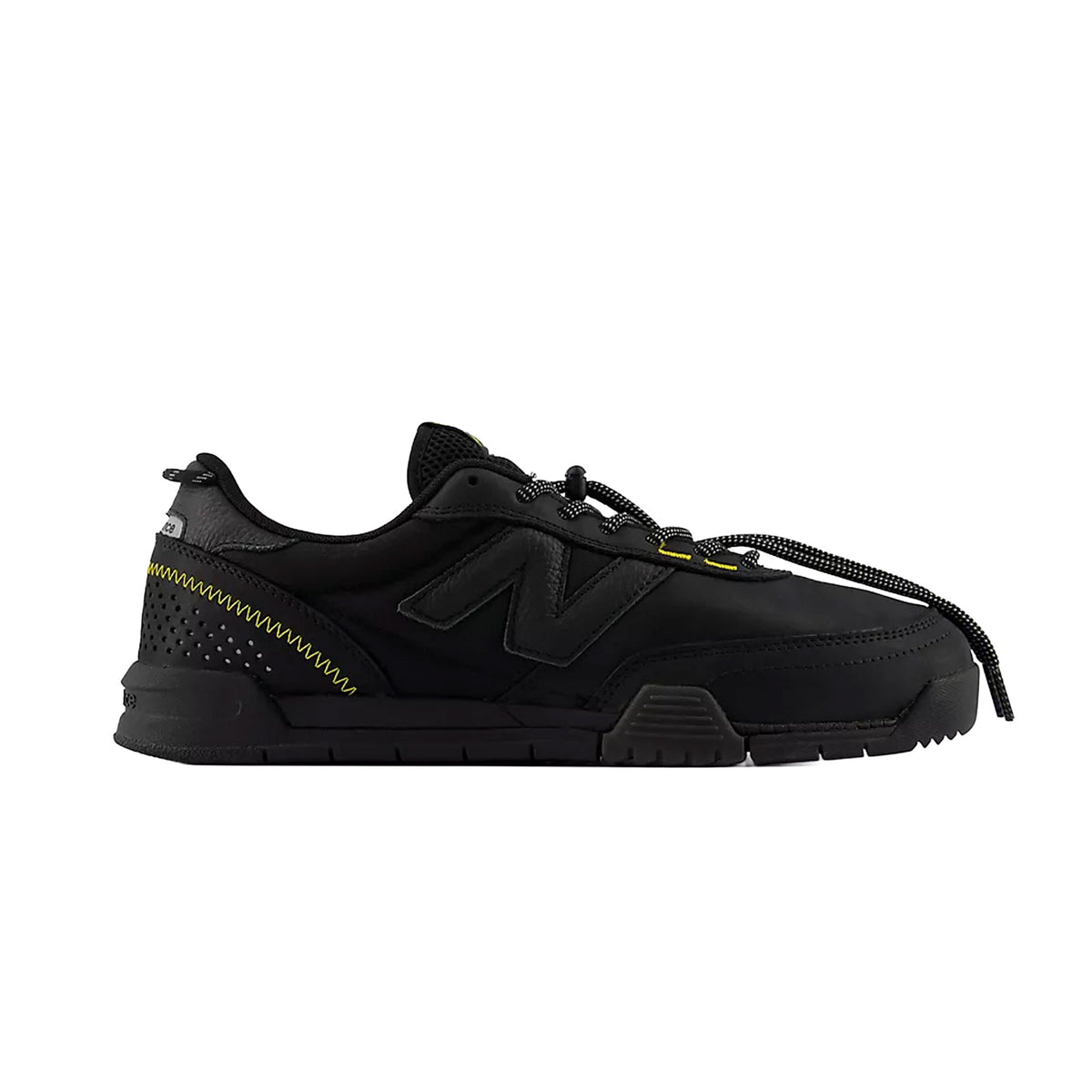 NEW BALANCE - Numeric 440Wv2 - BLACK