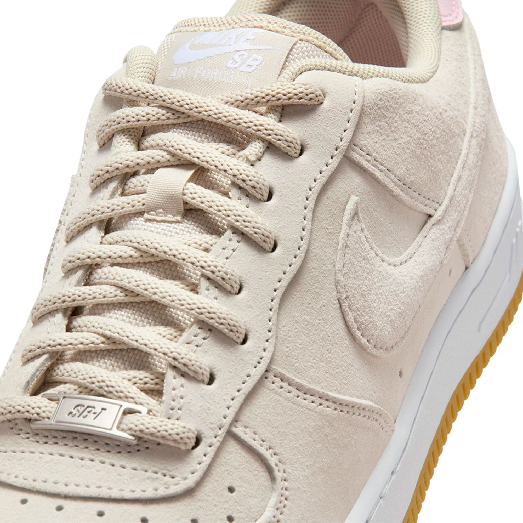 NIKE SB - AIR FORCE 1 - WHITE