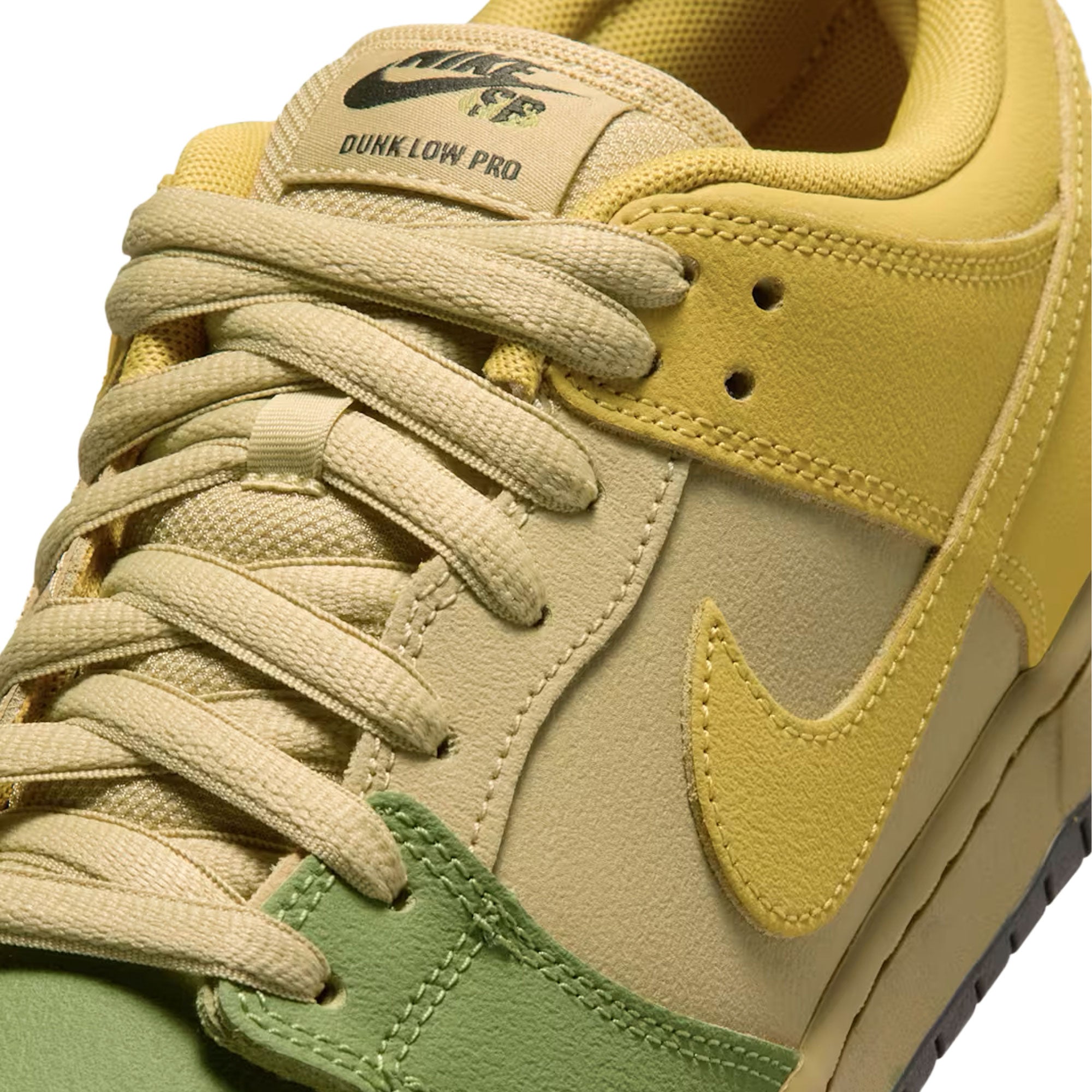 NIKE SB - DUNK LOW PRO - Gold/Saffron Quartz