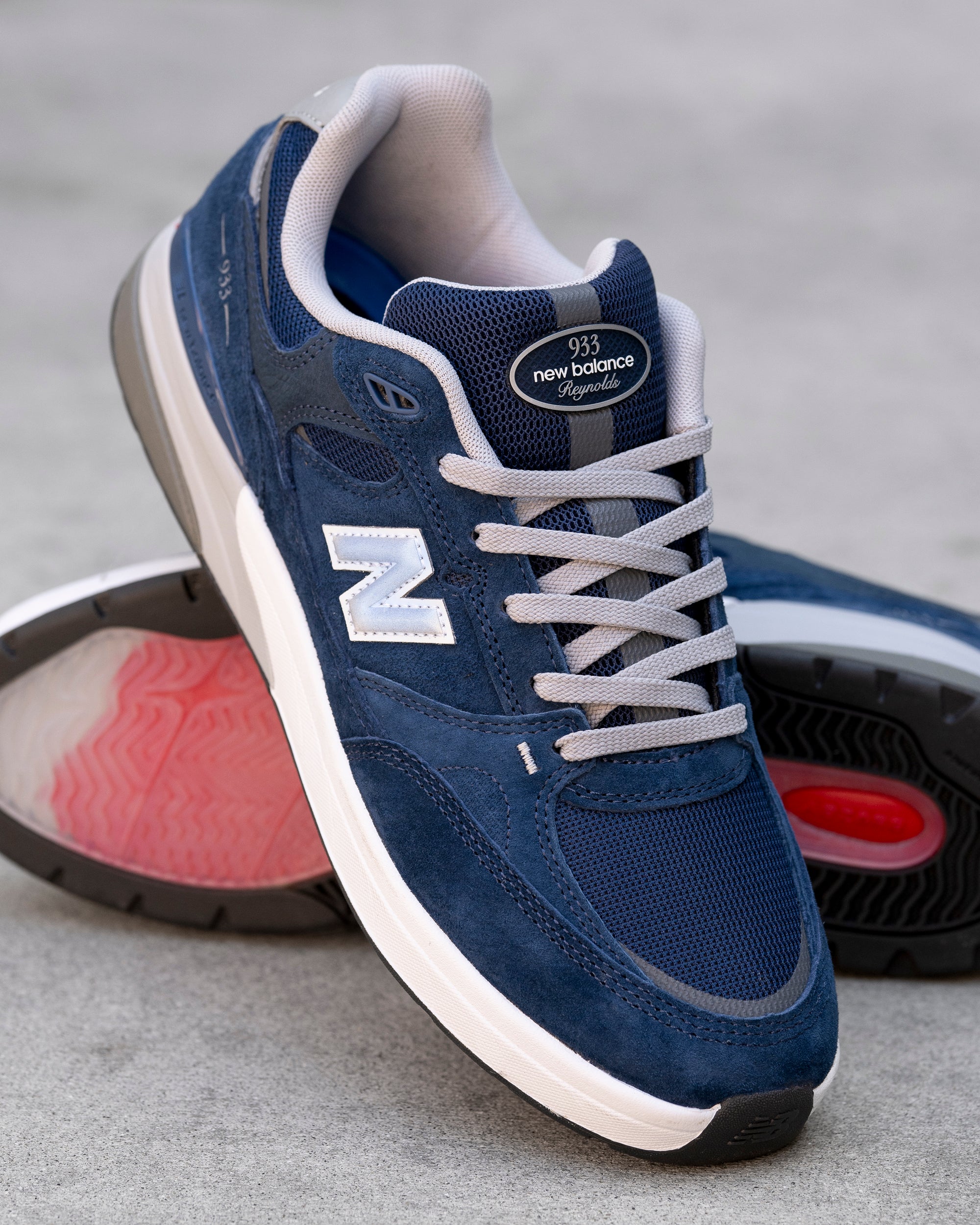 NEW BALANCE - NUMERIC ANDREW REYNOLDS 933 - NAVY/GREY