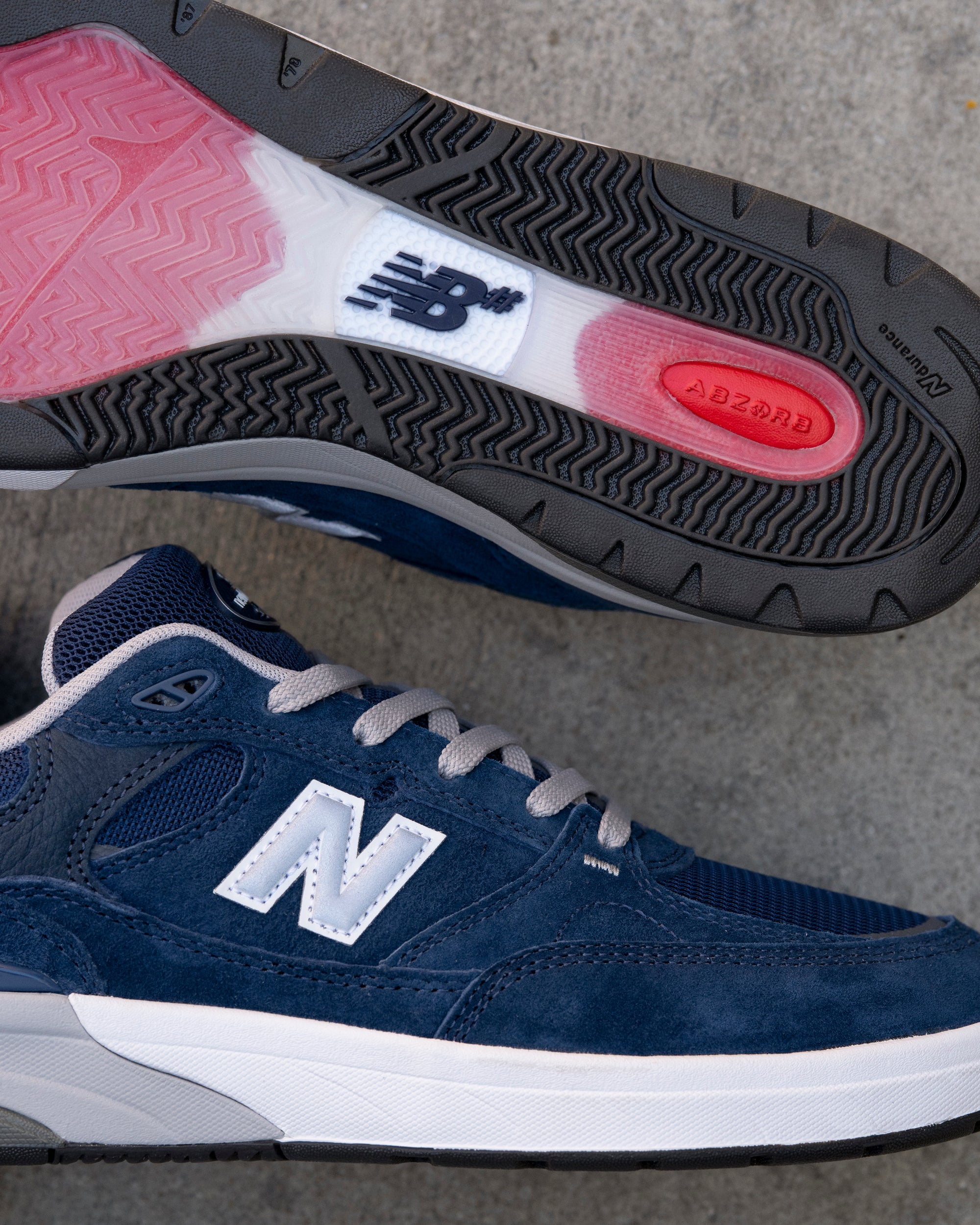 NEW BALANCE - NUMERIC ANDREW REYNOLDS 933 - NAVY/GREY